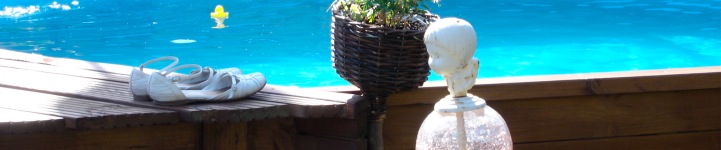 Aufstell-Schwimmbecken fr den Garten ... aus Holz